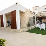 Flam Villa Kholi