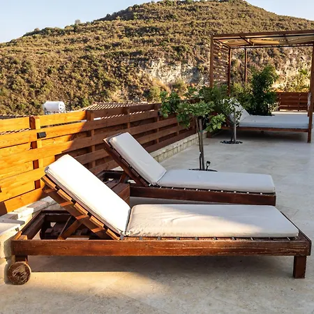 Flam Villa